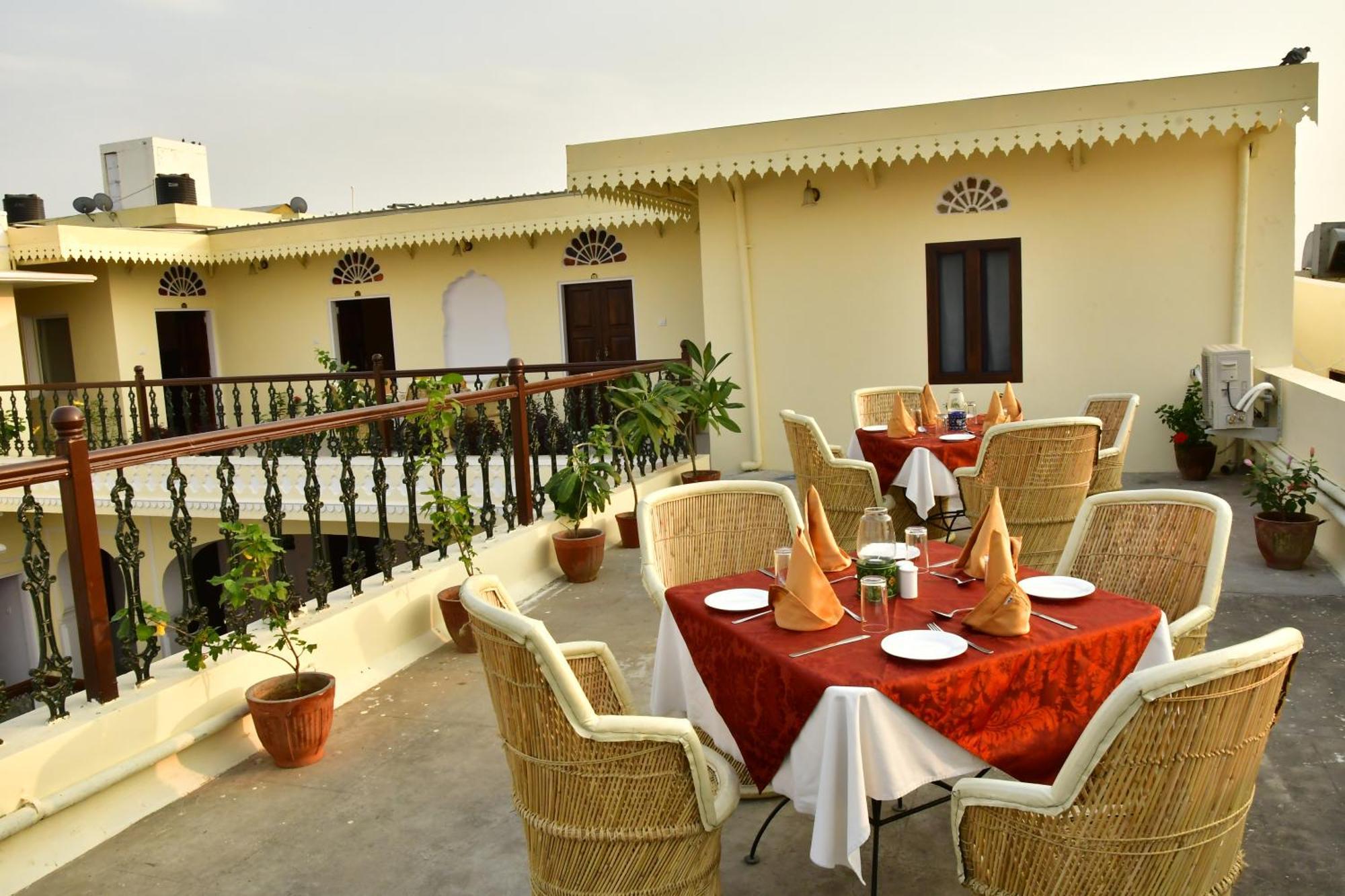 Khandela Haveli - A Boutique Heritage Hotel Jaipur Exterior photo
